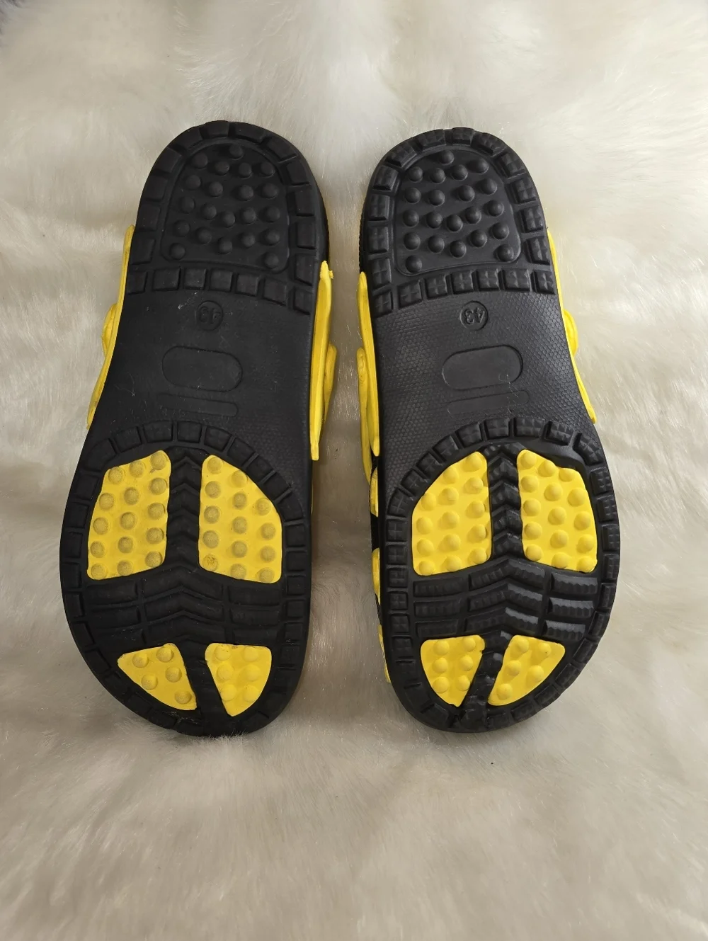Nitro Mens Black & Yellow Slip-On Clogs
